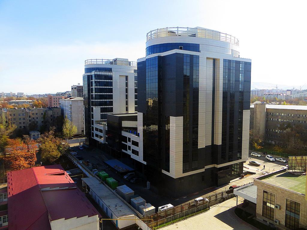 Bishkek Maximus Apartament 2 Exterior foto