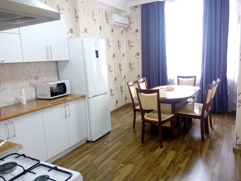 Bishkek Maximus Apartament 2 Exterior foto